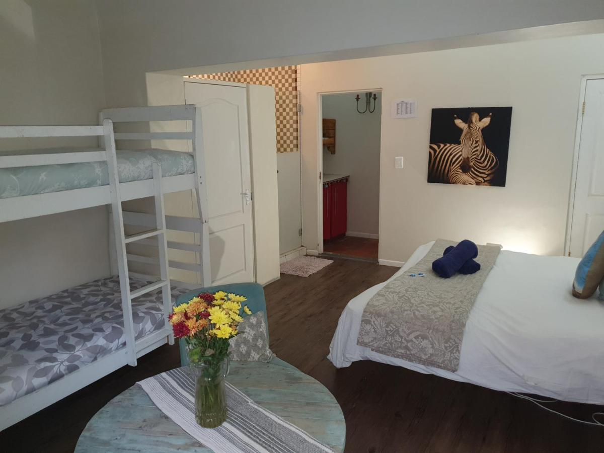 Bedrock Strand Family 4 Sleeper With Private Bathroom