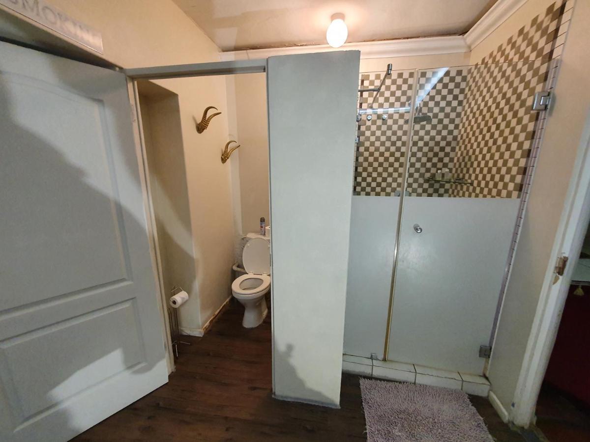 Bedrock Strand Family 4 Sleeper With Private Bathroom Cape Town