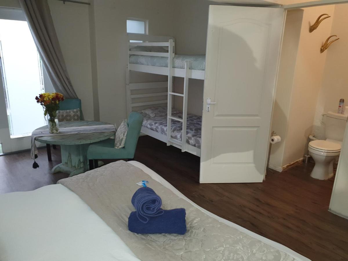 Bedrock Strand Family 4 Sleeper With Private Bathroom * Cape Town