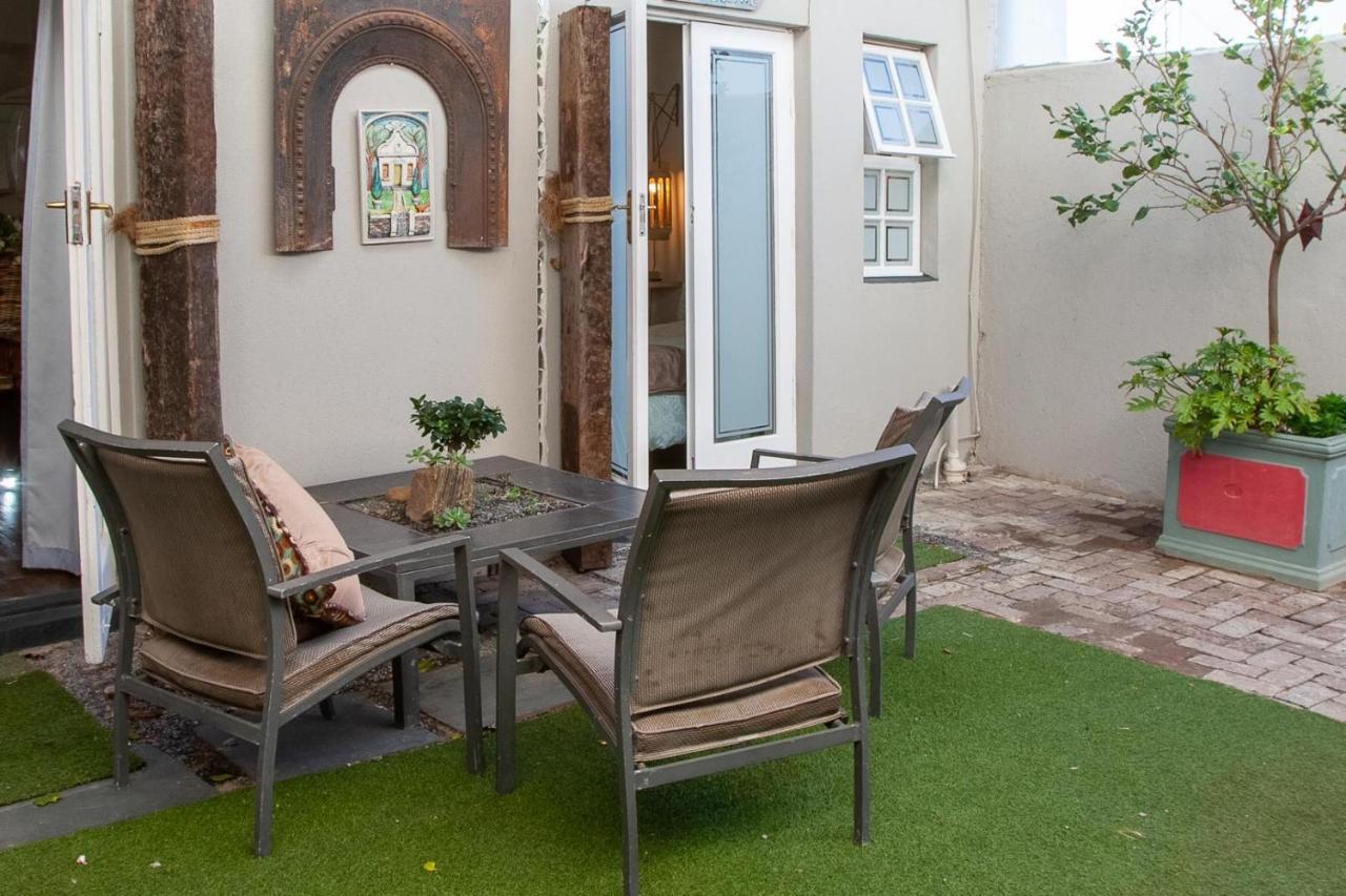 Bedrock Strand Family 4 Sleeper With Private Bathroom Cape Town